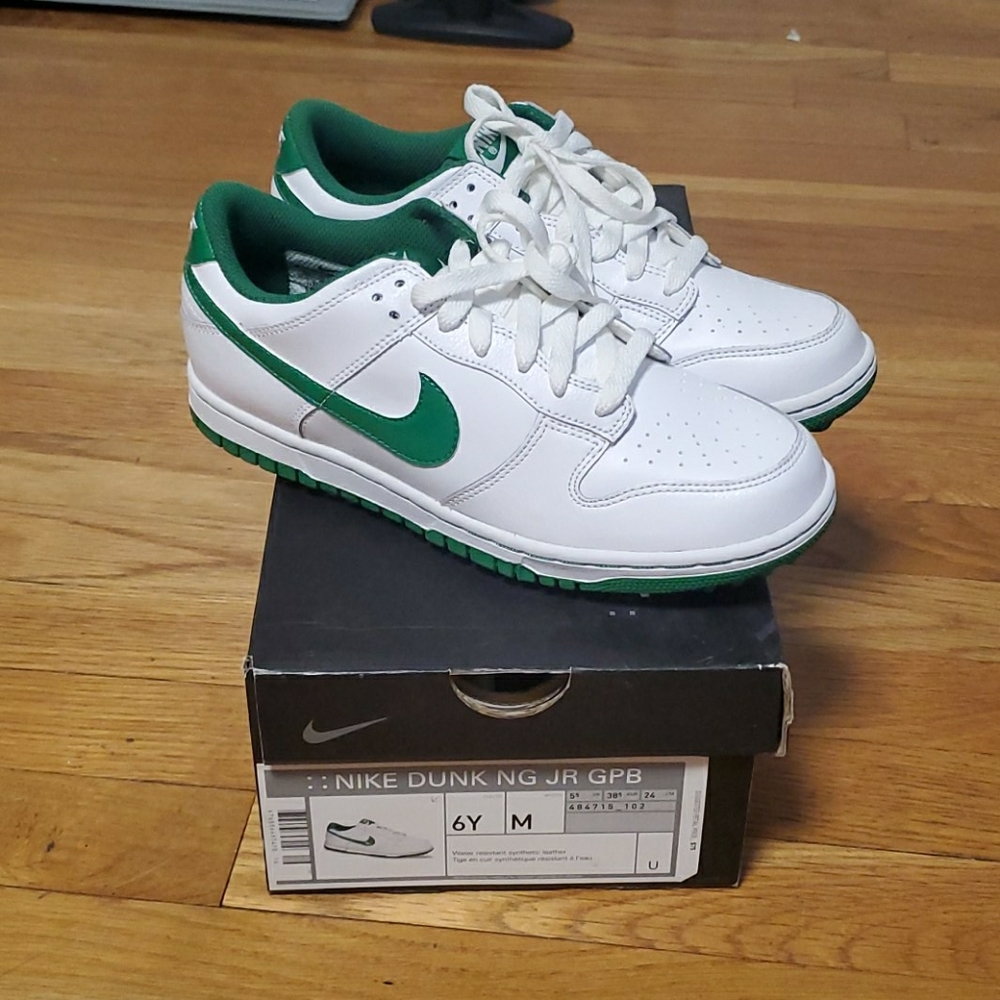 Nike dunk low golf shoes/sneakers